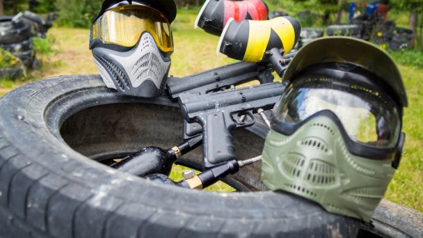 Zábavný park Liptov -paintball Zdroj: https://zabavnyparkliptov.sk/wp-content/uploads/2018/07/zabavny-park-liptov-15-1.jpg Zábavný park Liptov -paintball Zdroj: https://zabavnyparkliptov.sk/wp-content/uploads/2018/07/zabavny-park-liptov-15-1.jpg