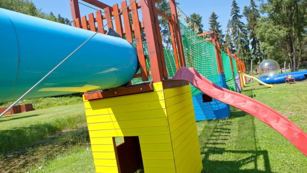 Zábavný park Liptov 2 Zdroj: https://zabavnyparkliptov.sk/wp-content/uploads/2018/07/IMG_7415.jpg Zábavný park Liptov 2 Zdroj: https://zabavnyparkliptov.sk/wp-content/uploads/2018/07/IMG_7415.jpg