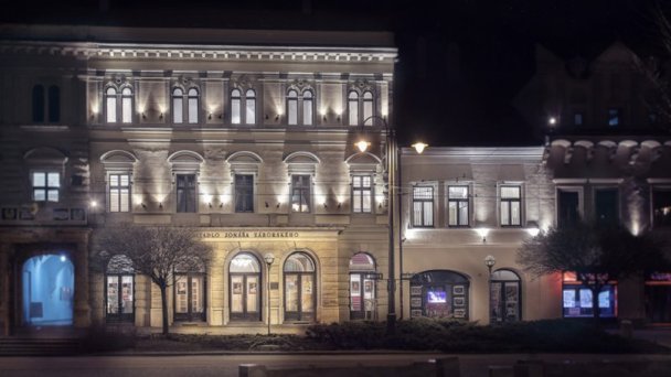 Stará budova