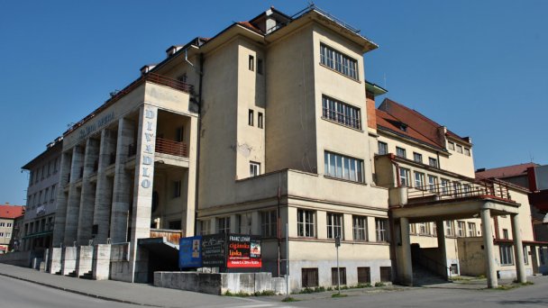 Státní opera Banská Bystrica 5 Zdroj: https://sk.wikipedia.org/wiki/Štátna_opera Státní opera Banská Bystrica 5 Zdroj: https://sk.wikipedia.org/wiki/Štátna_opera