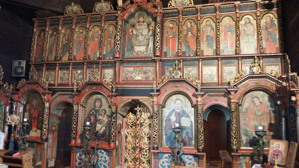 Chrám sv. Michala Archanděla Ladomirová 4 Zdroj: https://sk.wikipedia.org/wiki/Chr%C3%A1m_sv%C3%A4t%C3%A9ho_Michala_archanjela_(Ladomirov%C3%A1)