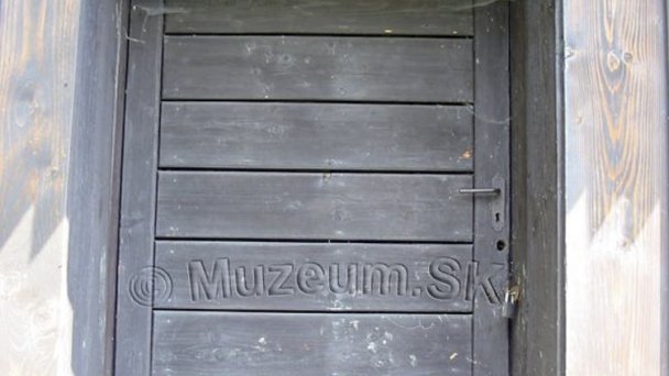 Dřevěný chrám Ochrany Presv. Bohorodičky Hunkovce 5 Zdroj: https://www.muzeum.sk/dreveny-kostol-hunkovce.html