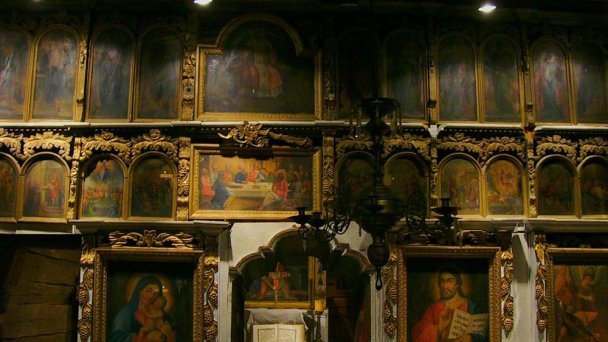 Chrám sv. Michala Archanděla Inovce 2 Zdroj: https://sk.wikipedia.org/wiki/Chr%C3%A1m_sv%C3%A4t%C3%A9ho_Michala_archanjela_(Inovce)