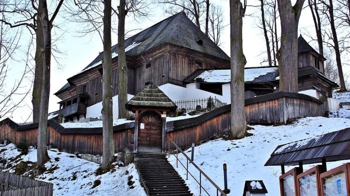 Artikulární evangelický kostel Leštiny