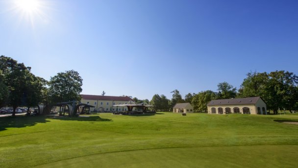 Golfové hřiště, Golfový klub Welten 4