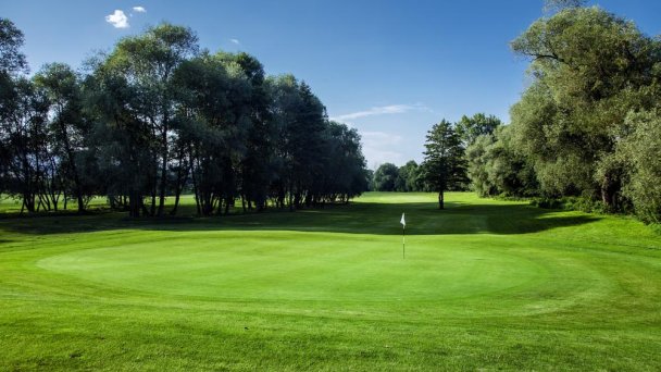 Golfové hřiště, Golf Resort Tri Duby 5 Golfové hřiště, Golf Resort Tri Duby 5