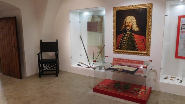 Hrad Modrý Kameň 15