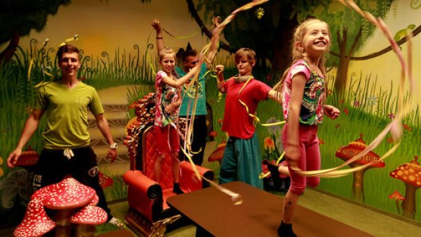 JUMP FUN - více než 100 atrakcí pro všechny věkové kategorie 5 JUMP FUN - více než 100 atrakcí pro všechny věkové kategorie 5