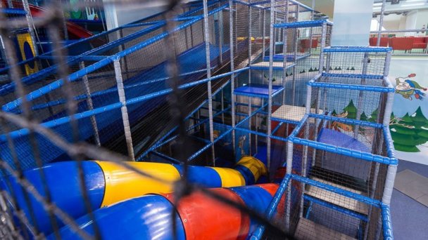 JUMP FUN - více než 100 atrakcí pro všechny věkové kategorie 22 JUMP FUN - více než 100 atrakcí pro všechny věkové kategorie 22