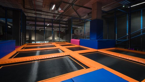 JUMP FUN - více než 100 atrakcí pro všechny věkové kategorie 28 JUMP FUN - více než 100 atrakcí pro všechny věkové kategorie 28