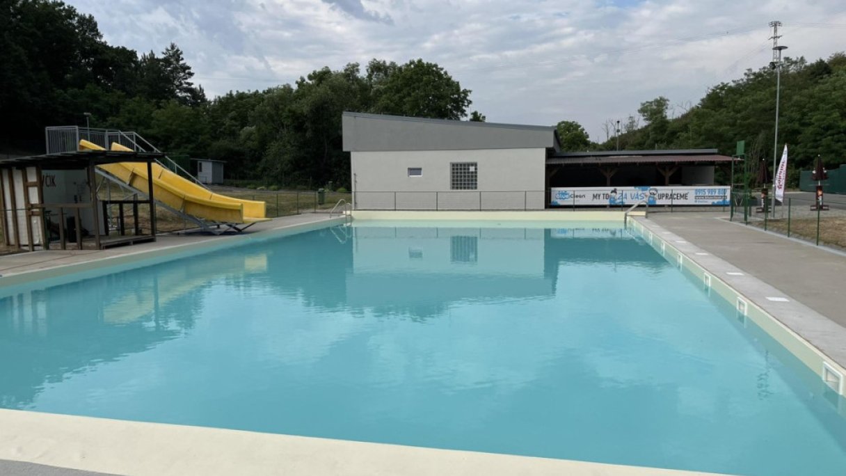 Městské koupaliště Tepličky Krupina 1