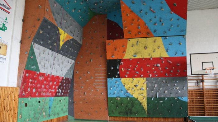 Umělá lezecká stěna Ružomberok HK IAMES