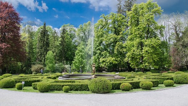 Betliarsky park Autor: Simy27 Zdroj: https://cdn.pixabay.com/photo/2018/03/16/19/12/betliar-3232231_960_720.jpg Betliarsky park Autor: Simy27 Zdroj: https://cdn.pixabay.com/photo/2018/03/16/19/12/betliar-3232231_960_720.jpg