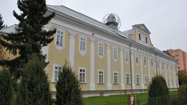 Slovenské muzeum ochrany přírody a jeskyňářství 5 Autor: https://sk.wikipedia.org/wiki/Súbor:Liptovský_Mikuláš_-_Jezuitský_kláštor_-_Slovenské_múzeum_ochrany_prírody_a_jaskyniarstva.JPG