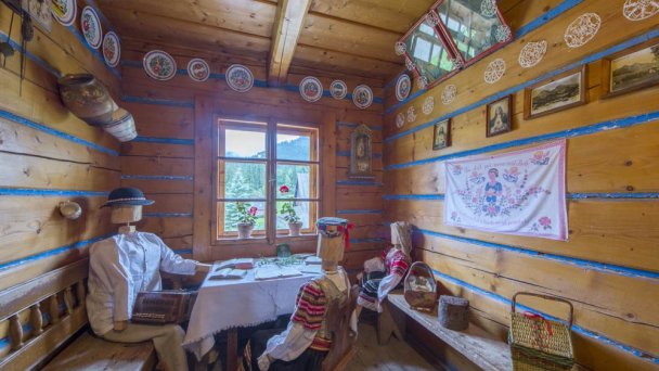 Muzeum Ždiarsky dom 3 Autor: OZ Spolok goralského dedičstva Zdroj: https://slovenskycestovatel.sk/item/muzeum-zdiarsky-dom Muzeum Ždiarsky dom 3 Autor: OZ Spolok goralského dedičstva Zdroj: https://slovenskycestovatel.sk/item/muzeum-zdiarsky-dom
