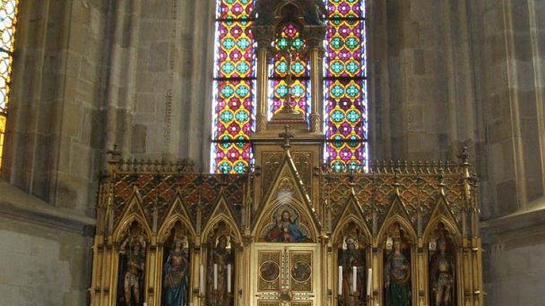 Dóm sv. Martina, Katedrála sv. Martina Bratislava 8 Zdroj: https://sk.wikipedia.org/wiki/Katedr%C3%A1la_sv%C3%A4t%C3%A9ho_Martina_(Bratislava)