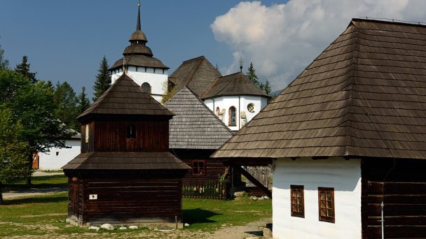 Múzeum Liptovskej dediny Autor: 10ricardo Zdroj: https://upload.wikimedia.org/wikipedia/commons/a/ae/Museum_of_Liptov_village_01.jpg Múzeum Liptovskej dediny Autor: 10ricardo Zdroj: https://upload.wikimedia.org/wikipedia/commons/a/ae/Museum_of_Liptov_village_01.jpg