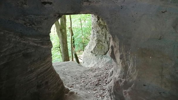 Tesárske Dupence Autor: Facebook Zdroj: https://scontent.fbts7-1.fna.fbcdn.net/v/t1.0-9/95921257_2966746076712519_1796063707239809024_n.jpg?_nc_cat=104&ccb=2&_nc_sid=b9115d&_nc_ohc=TCaG9kbByLsAX-ZmyLB&_nc_ht=scontent.fbts7-1.fna&oh=f425447a52837e4b42bae0cd7095a96b&oe=5FEEDEBA