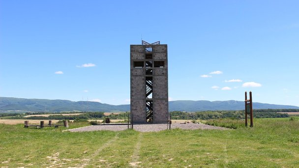 Rozhľadňa Čerešenka Autor: Facebook Traveltipy Zdroj: https://scontent.fbts7-1.fna.fbcdn.net/v/t31.0-8/26173088_1881513725472700_1246693095895596534_o.jpg?_nc_cat=103&ccb=2&_nc_sid=cdbe9c&_nc_ohc=hWmcOhF4CN0AX9RI3FR&_nc_ht=scontent.fbts7-1.fna&oh=be75185777896b7d68d130812cd43ecc&oe=5FEB9C59 Rozhľadňa Čerešenka Autor: Facebook Traveltipy Zdroj: https://scontent.fbts7-1.fna.fbcdn.net/v/t31.0-8/26173088_1881513725472700_1246693095895596534_o.jpg?_nc_cat=103&ccb=2&_nc_sid=cdbe9c&_nc_ohc=hWmcOhF4CN0AX9RI3FR&_nc_ht=scontent.fbts7-1.fna&oh=be75185777896b7d68d130812cd43ecc&oe=5FEB9C59