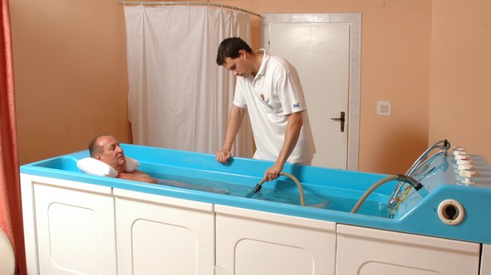 Zvýhodněný wellness pobyt s polopenzí a 2 lázeňskými procedurami i pro seniory