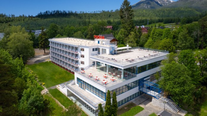 Hotel Morava ** Tatranská Lomnica ZAVŘEN - REKONSTRUKCE