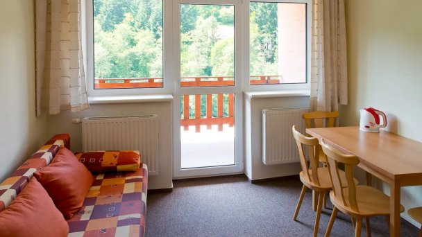 Hotel Podjavorník **+ Papradno 37