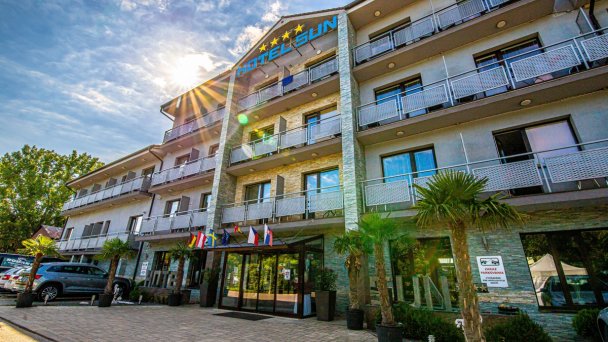 Hotel Sun **** Senec 8