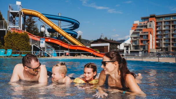 Hotel Akvamarín **** Bešeňová 16 Hotel Akvamarín **** Bešeňová 16