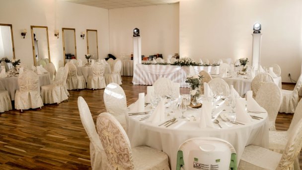 Hotel Svätojánsky kaštieľ *** Liptovský Ján 28
