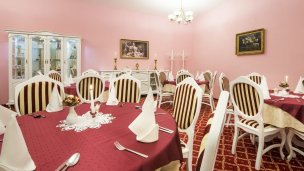 Hotel Svätojánsky kaštieľ *** Liptovský Ján 4