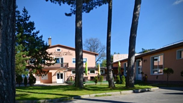 Hotel Svätojánsky kaštieľ *** Liptovský Ján 5