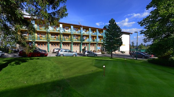 Hotel Forton *** Stará Lesná Hotel k 3.9.2023 ukončil svůj provoz 7