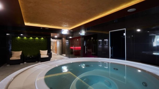 Vírivka v 4-hviezdičkovej časti Hrebienok Resortu 4