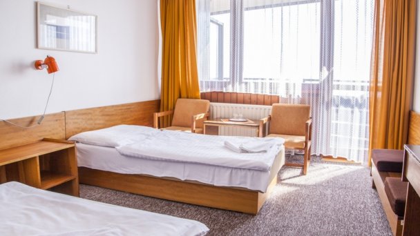 Hotel SOREA Hutník II.** Tatranské Matliare 10 Hotel SOREA Hutník II.** Tatranské Matliare 10