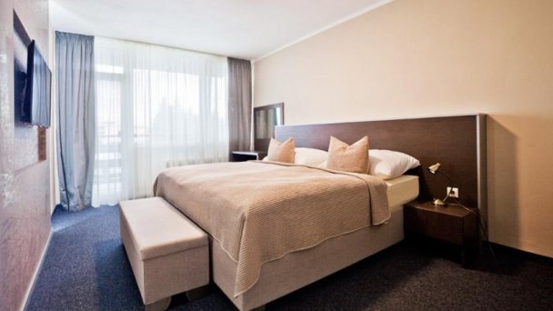 Lázeňský hotel Smaragd *** Lázně Dudince 13