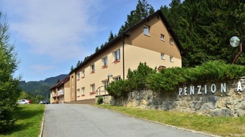 Penzion Barbora ** Lázně Lúčky