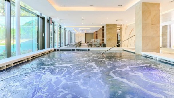 Thermia Palace Ensana Health Spa Hotel ***** 75