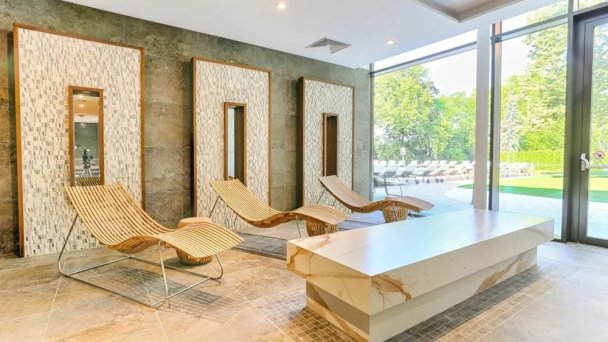 Thermia Palace Ensana Health Spa Hotel ***** 80