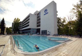 Lázeňský pobyt s polopenzí a wellness – vyšší komfort v hotelech Esplanade, Alameda a Thermia Palace