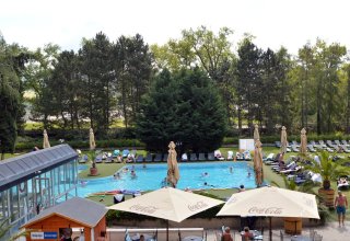 Piešťanský all inclusive – pobyt s bazény pro páry i rodiny v hotelech Grand a Splendid