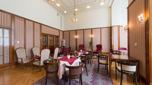Thermia Palace Ensana Health Spa Hotel ***** 87