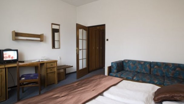 Hotel Veľká Fatra *** lázně Rajecké Teplice 2 Hotel Veľká Fatra *** lázně Rajecké Teplice 2