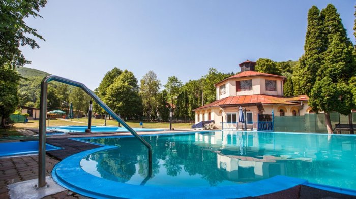 Léčivý dotek klidu: Wellness pobyt s jógou, dechovými cvičeními a plnou penzí