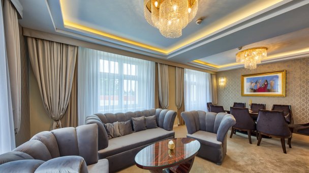 Léčebný hotel Royal Palace ***** 77