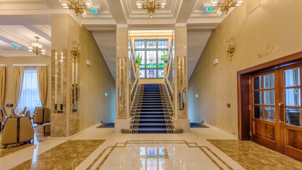 Léčebný hotel Royal Palace ***** 8