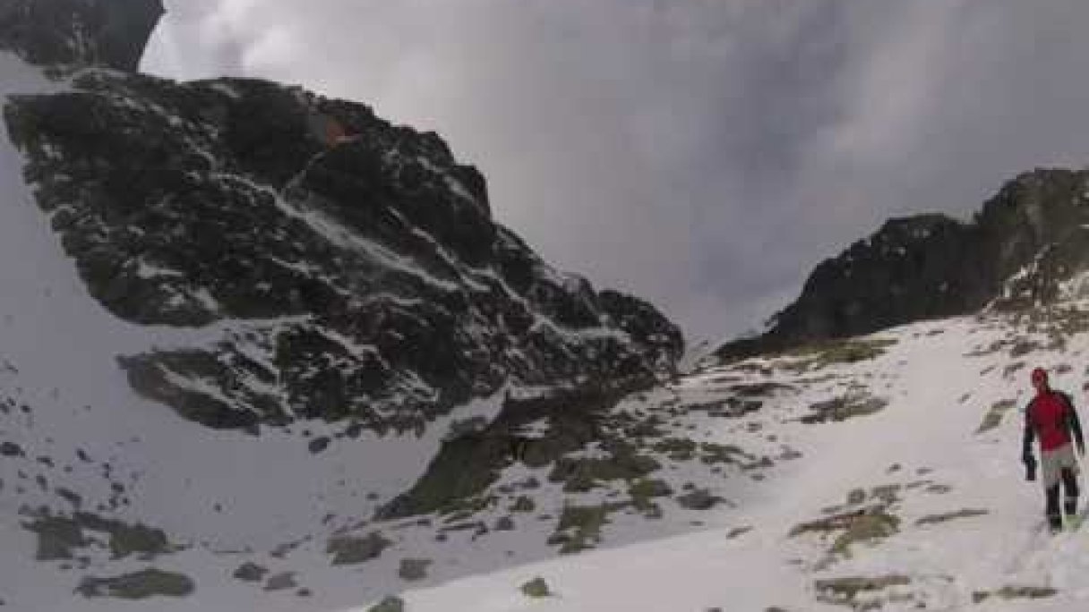 Modre Pleso 2139 Autor: Pavol Koval Zdroj: https://www.youtube.com/@vrmatrmavrmatrma Modre Pleso 2139 Autor: Pavol Koval Zdroj: https://www.youtube.com/@vrmatrmavrmatrma