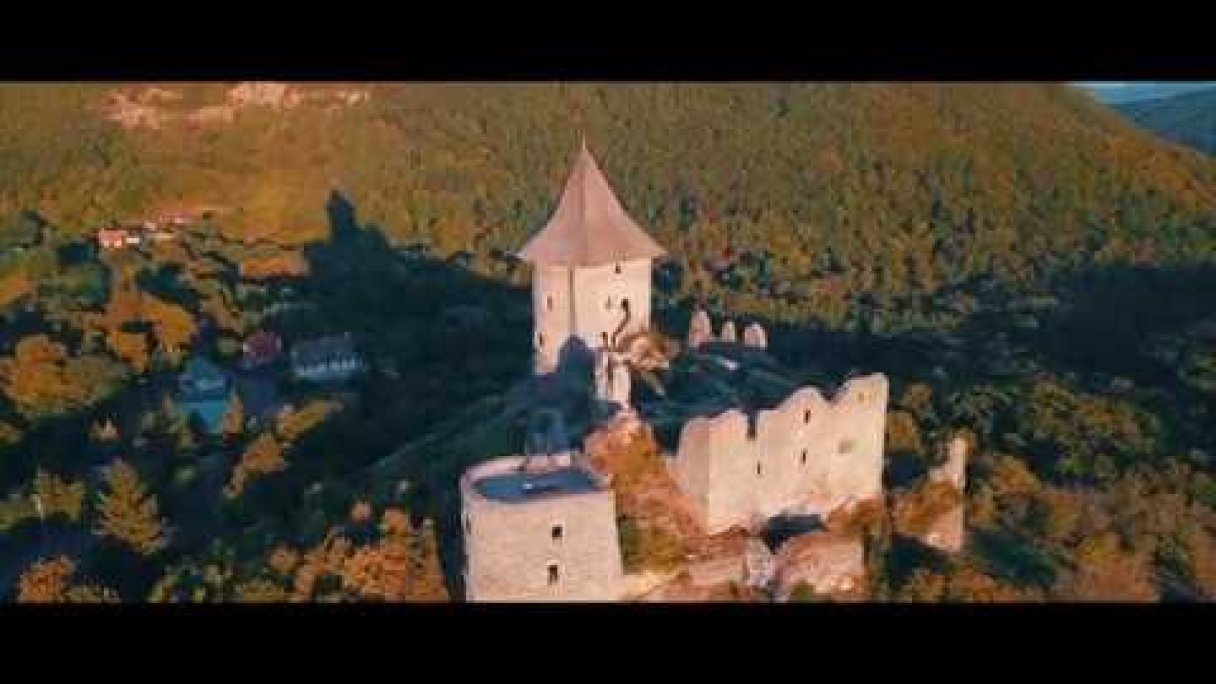 Somoskői vár - Hrad Šomoška Autor: Szénási Gergely Zoltán Sagrado Zdroj: https://www.youtube.com/@szenasigergelyzoltansagrad486