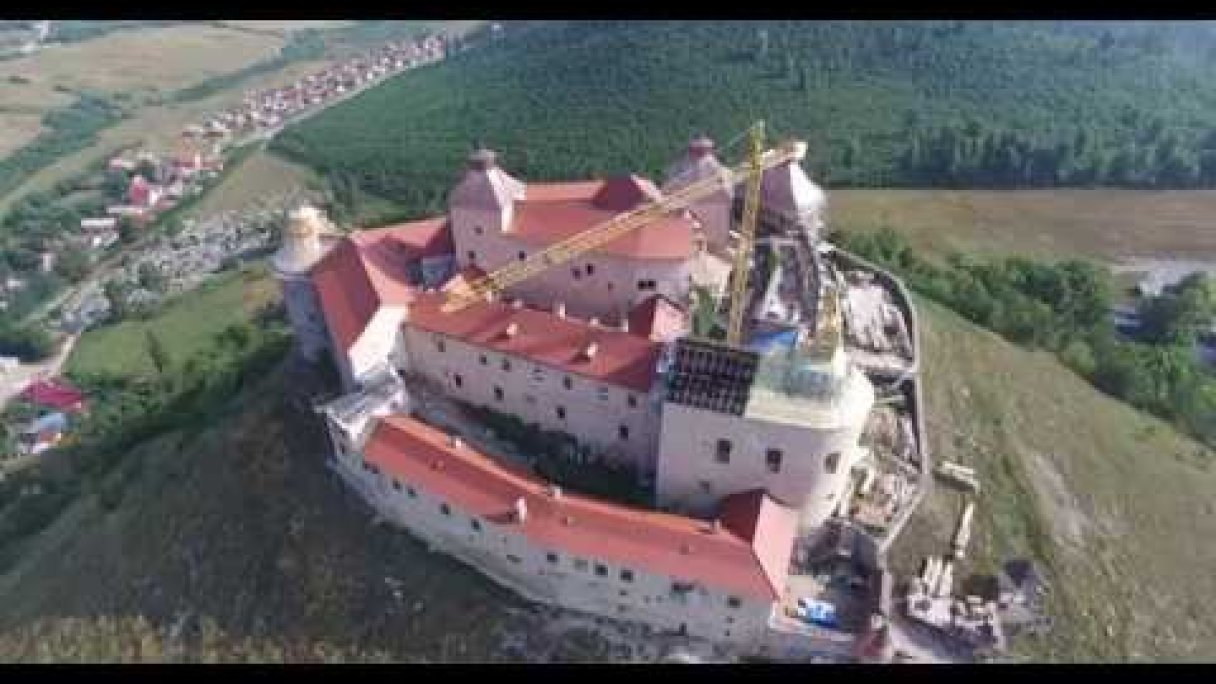 Krásna Hôrka 2015 - letecké zábery Autor: tomi79rv Zdroj: https://www.youtube.com/@tomi79rv Krásna Hôrka 2015 - letecké zábery Autor: tomi79rv Zdroj: https://www.youtube.com/@tomi79rv