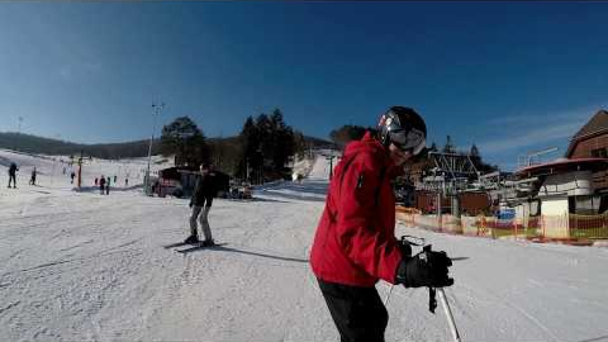 Snowland Valča 11. 1. 2020 Autor: Vlado Klucha Zdroj: https://www.youtube.com/@vladoklucha4481 Snowland Valča 11. 1. 2020 Autor: Vlado Klucha Zdroj: https://www.youtube.com/@vladoklucha4481