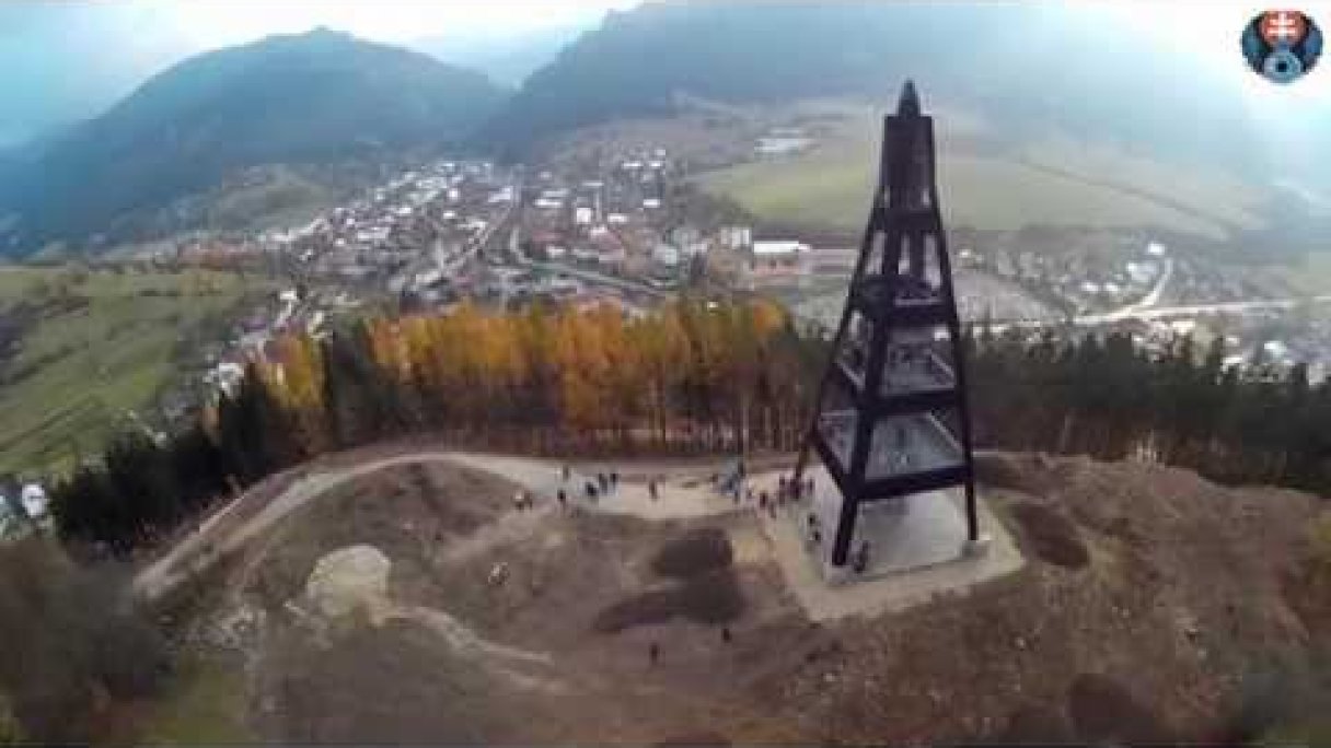 FPV slovakia - rozhľadňa v Terchovej Terchovské Srdce Autor: Jones FPV Zdroj: https://www.youtube.com/@JonesKNM-FPV FPV slovakia - rozhľadňa v Terchovej Terchovské Srdce Autor: Jones FPV Zdroj: https://www.youtube.com/@JonesKNM-FPV
